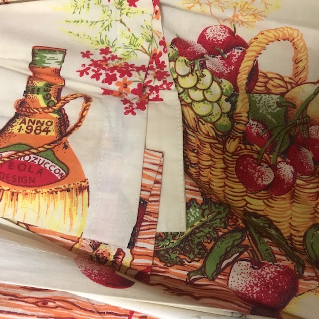 CURTAIN, Pair Vintage Chianti Fruit Basket